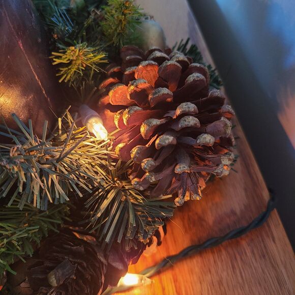 Vintage Light Up Holiday Three-Wick Candle Centerpiece Festive Table Decoration - Picture 7 of 10